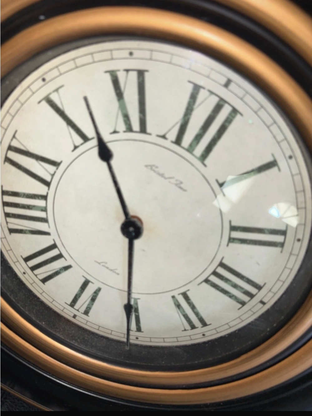 Clock - Picture 4 of 6